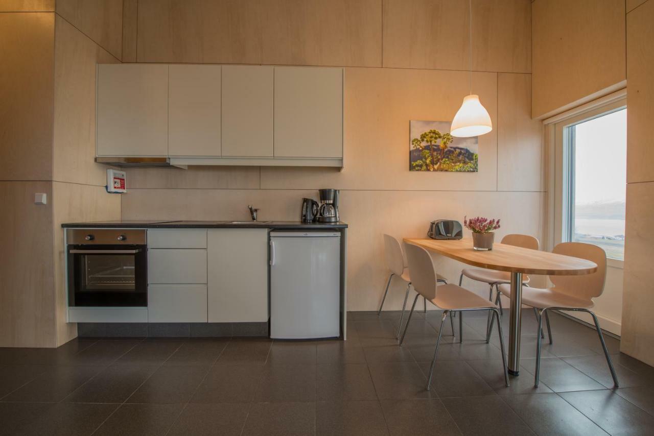 Apartment In The Country, Great View Apt. A 阿克雷里 外观 照片