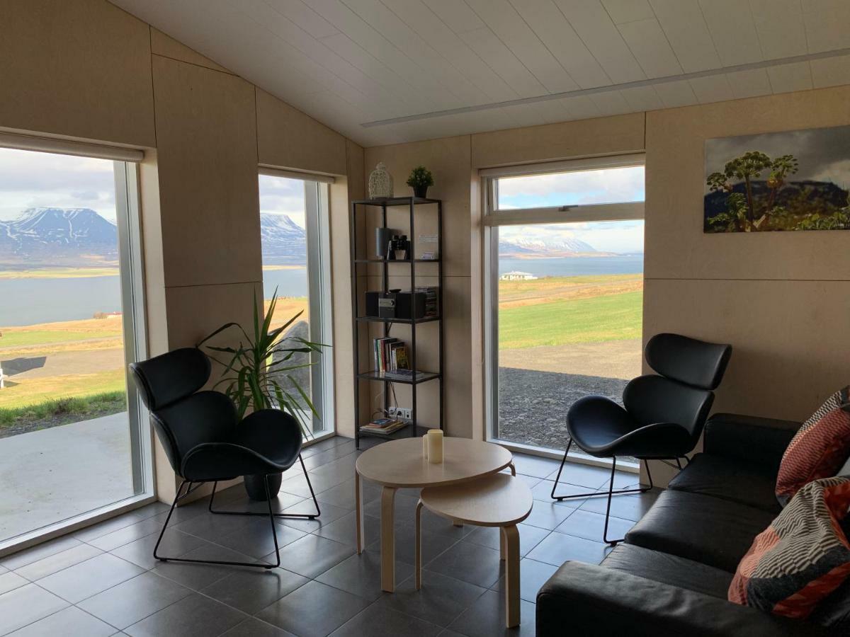 Apartment In The Country, Great View Apt. A 阿克雷里 外观 照片